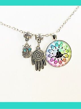 🆕✅ CHAIN NECKLACE WITH THREE CHARMS
